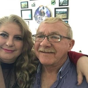 Meet your Posher, Cameron